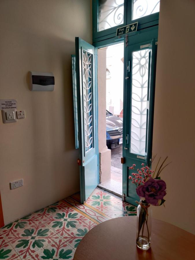 Ellas Place タルシーン エクステリア 写真